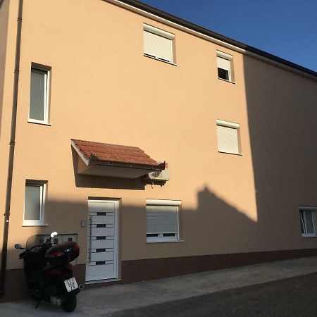 Apartment Zdenka Split Exteriör bild