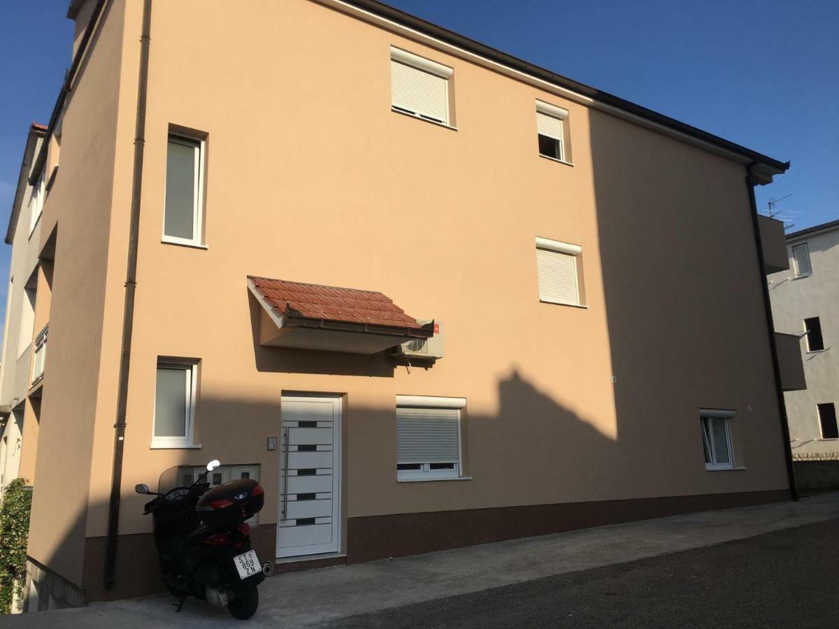 Apartment Zdenka Split Exteriör bild